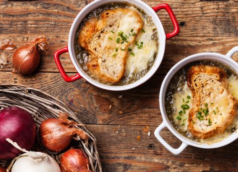 Recette Soupe à l&rsquo;oignon gratinée végane
