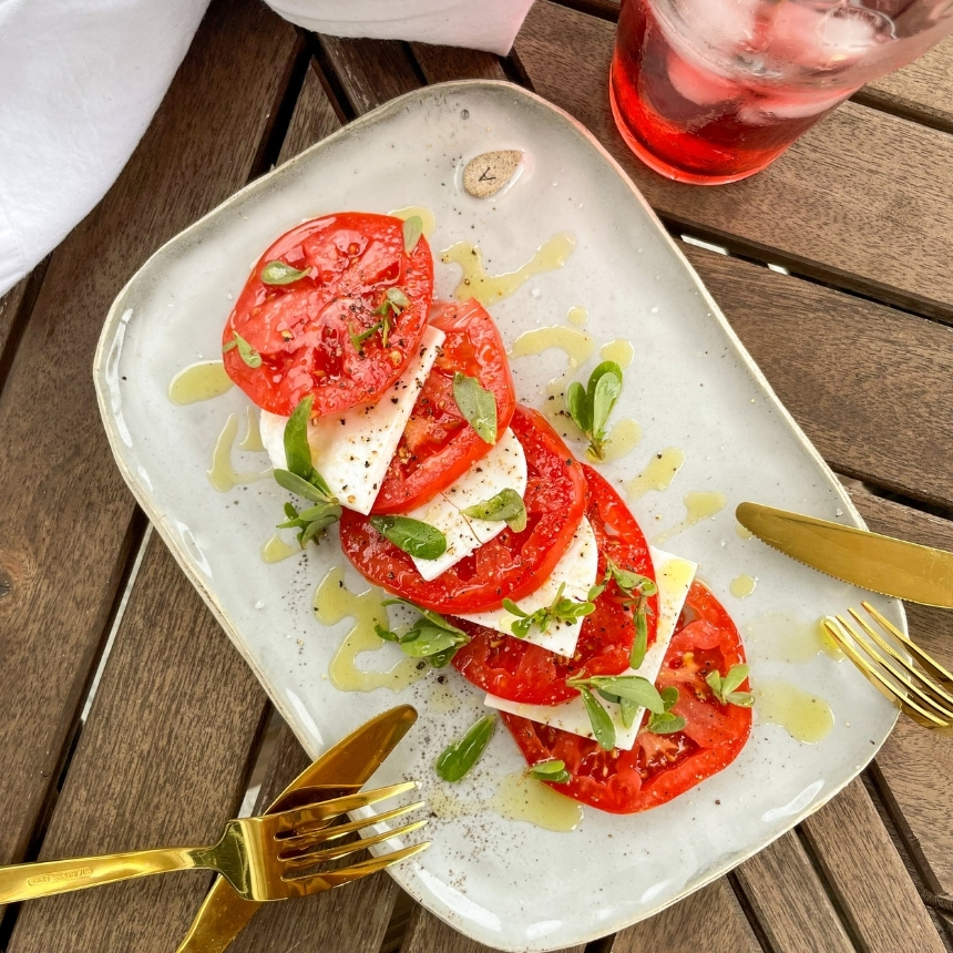 Recette Salade tomates et mozzarella végétale