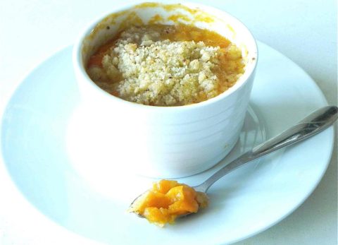 Recette Crumble abricot-citron-noisette