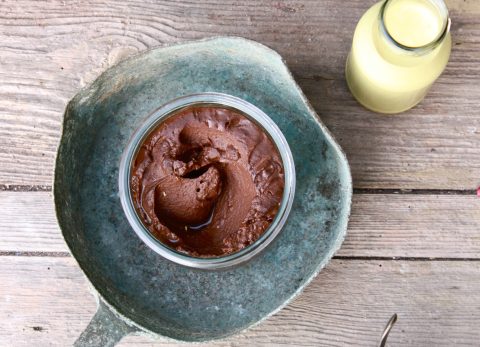Recette Houmous au chocolat et sa crème anglaise végétale