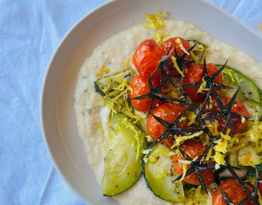 Courgettes et tomates rôties & crème de haricots blancs au citron