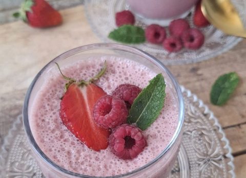 Recette Petites crèmes à la fraise végétales