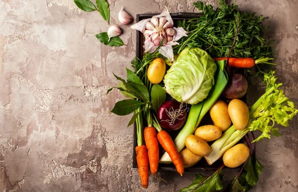 légumes d'hiver : carottes, pommes de terre, choux...